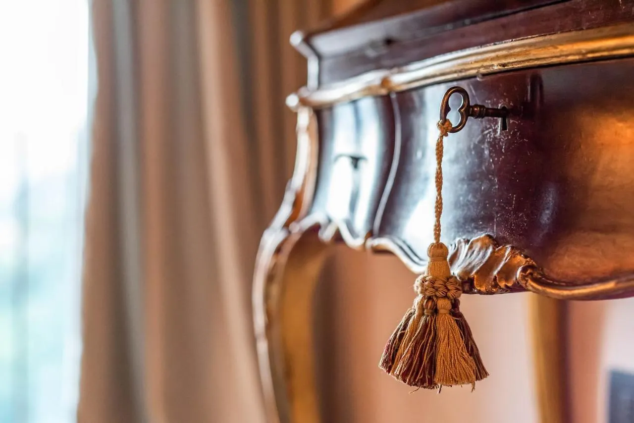 Bar Vitelli Charming Suites Savoca Πανσιόν